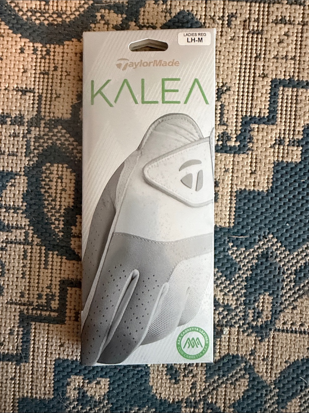 TaylorMade Kalea Ladies Golf Glove in White and Gray